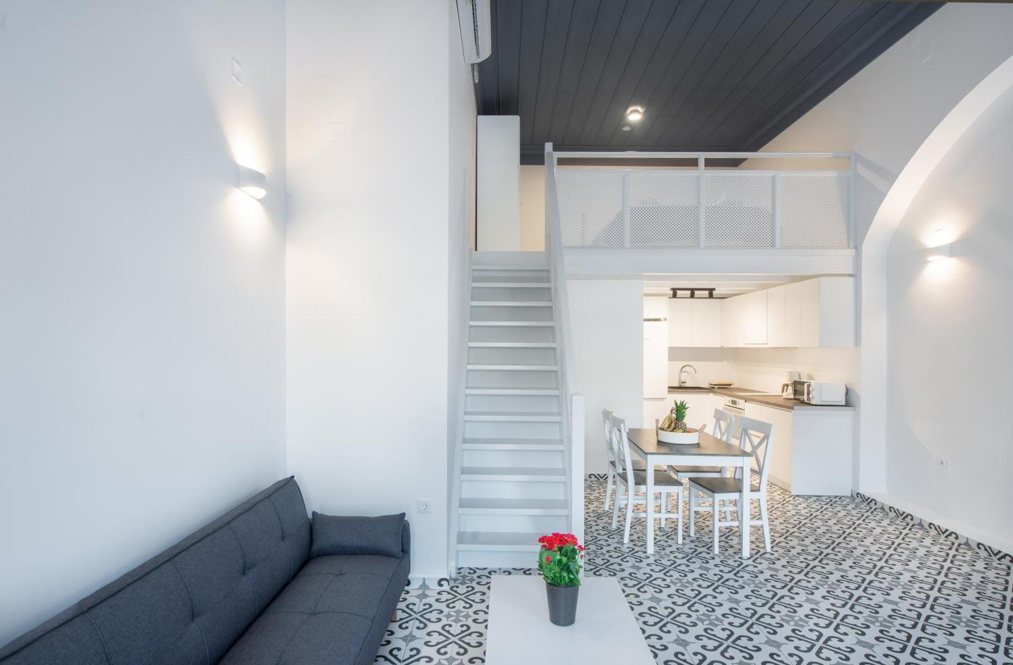 Porto Harani Seaside Apartments Simi Zewnętrze zdjęcie