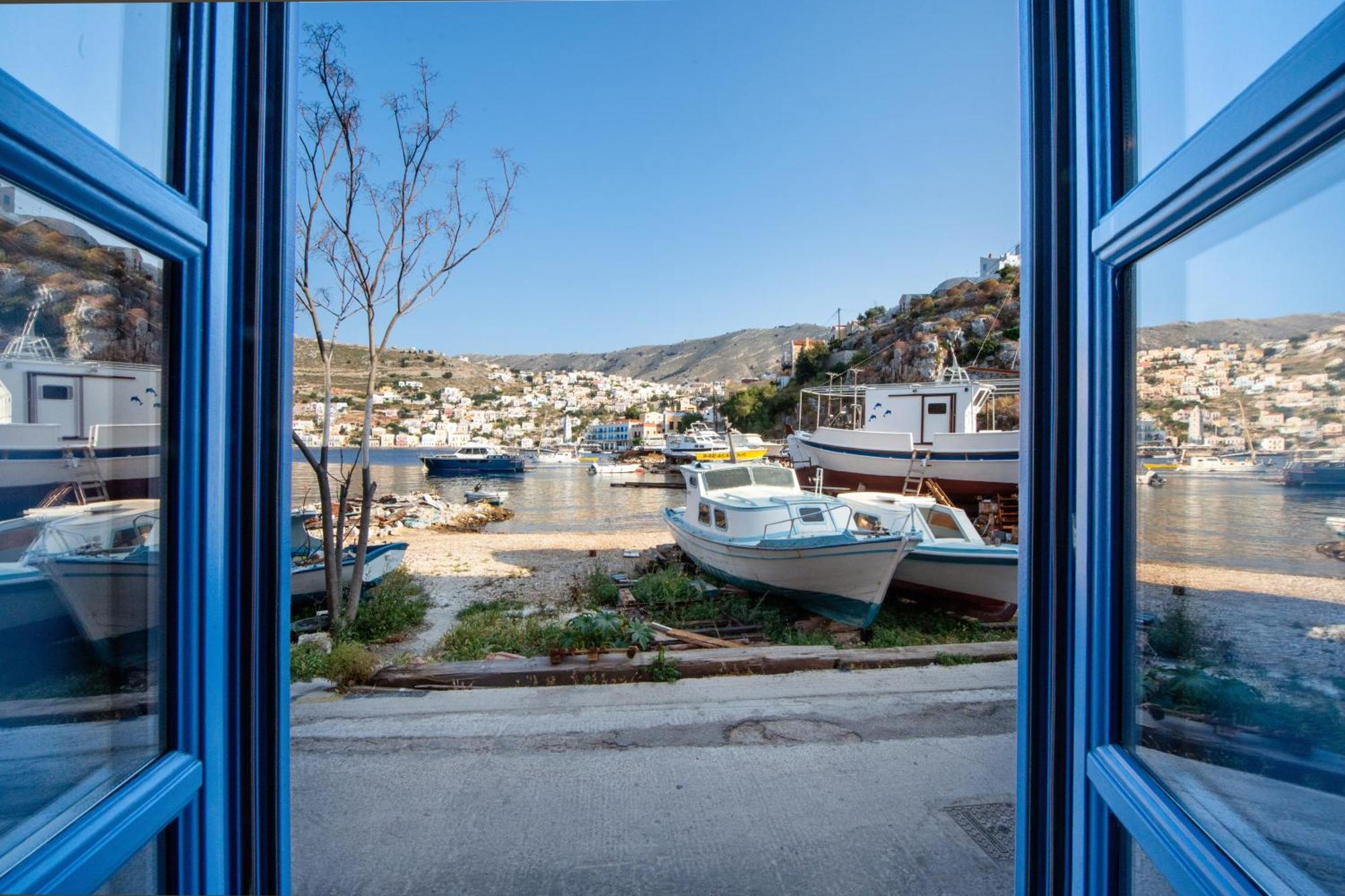Porto Harani Seaside Apartments Simi Zewnętrze zdjęcie