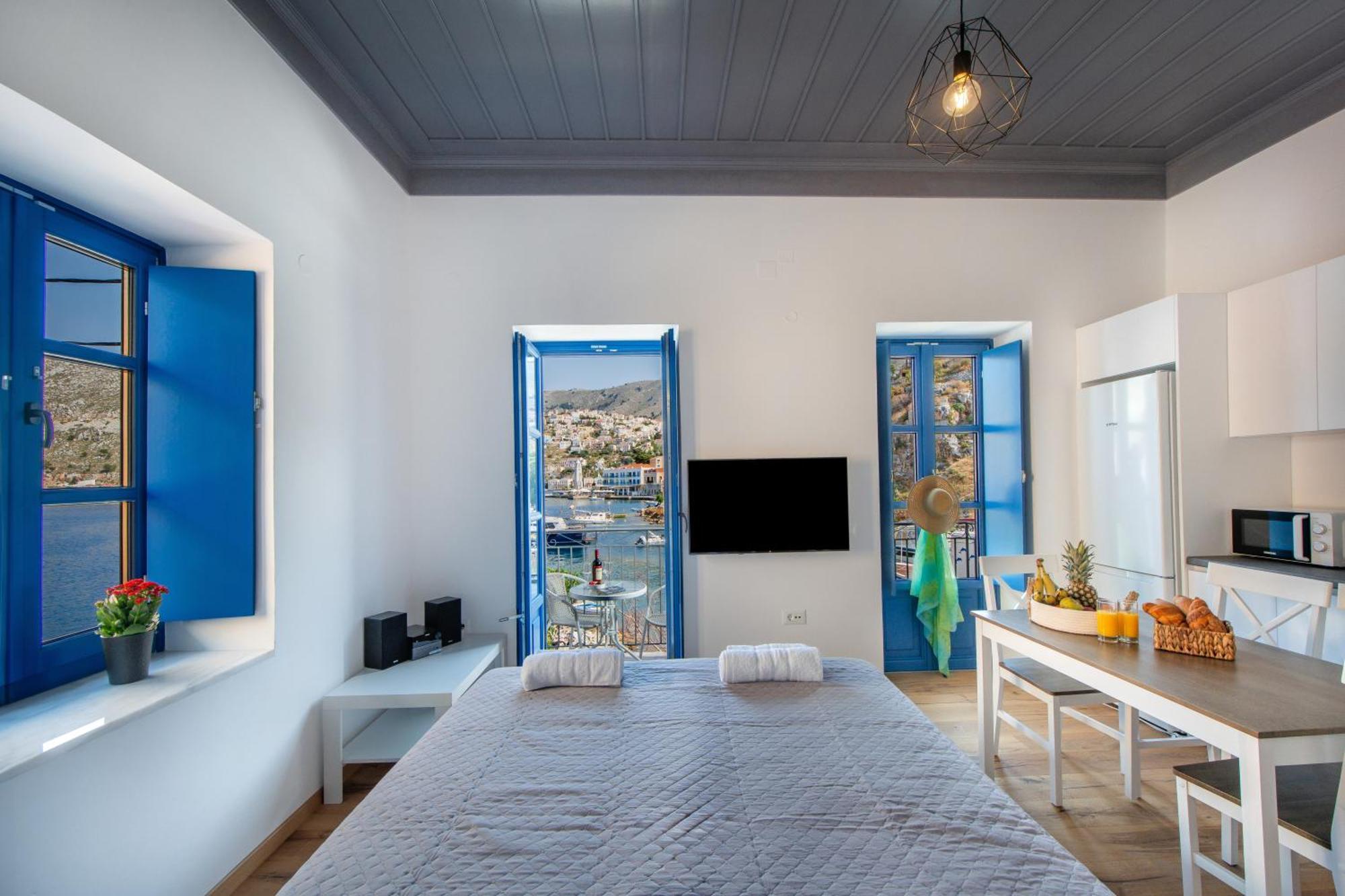 Porto Harani Seaside Apartments Simi Zewnętrze zdjęcie